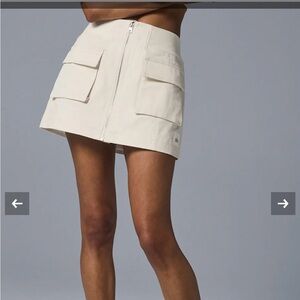 Night Out Cargo Skirt, white cream size small